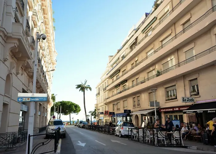 Palais Rouaze * Cannes